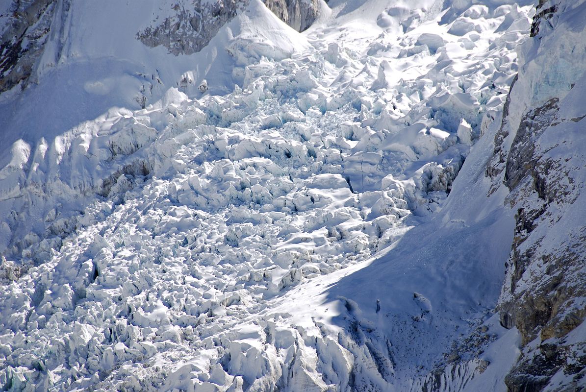 18 Khumbu Icefall Close Up From Kala Pattar